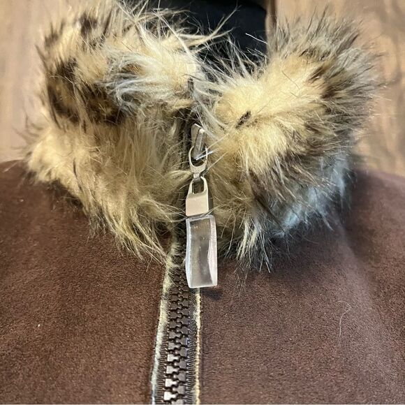 Sport Haley Faux Suede Leopard Print Vest Medium – Faux Fur Lined, Front Pockets - Picture 14 of 16